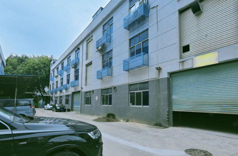 黄田地铁口附近1楼200平到1000平大小面积均可选择