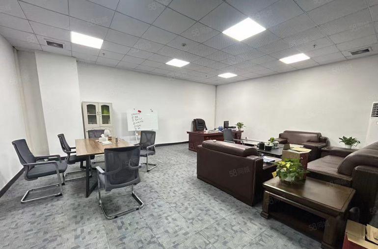 松岗花园式园区楼上豪华精装修2000平厂房出租原房东实际面积