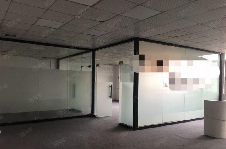 松岗楼岗整层1400平带三间办公室，地坪漆，空地超大停车免费