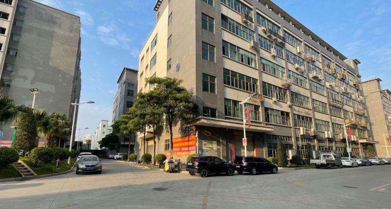 宝安松岗工业园1000平方可分租200平方起低价仓库厂房出租