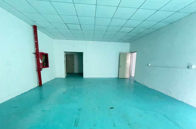 西乡固戍工业园，带装修255平230平厂房仓库出租，租金便宜