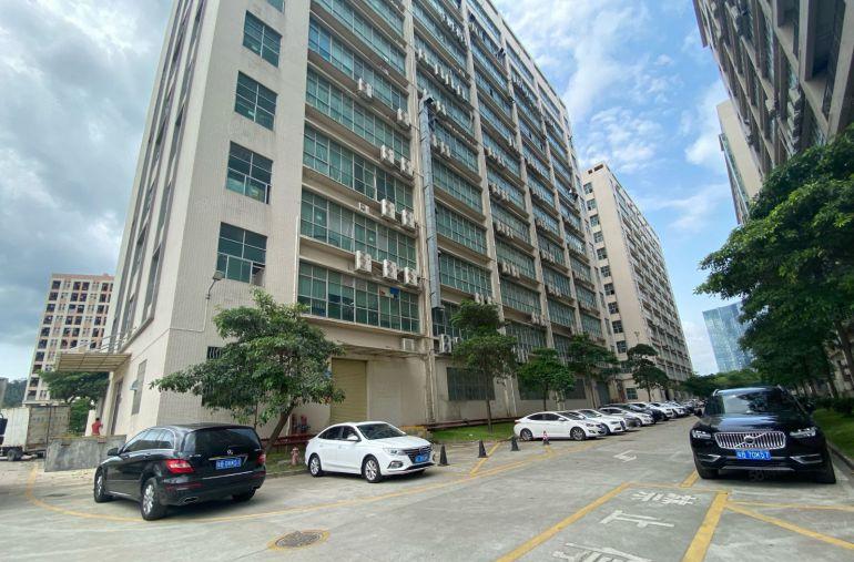 沙井新桥21元起政府桃花源目前7层空出2500每层带装修