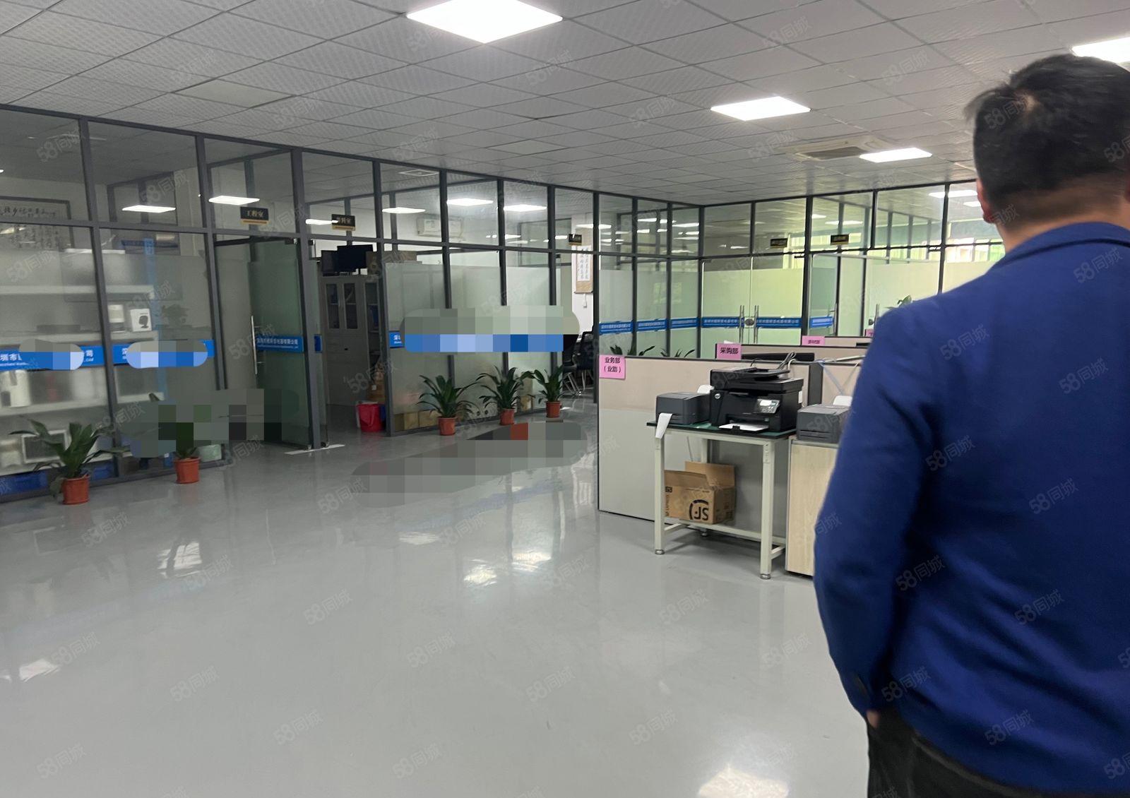 福永桥头楼上2500平厂房出租带豪华装修，无需转让费