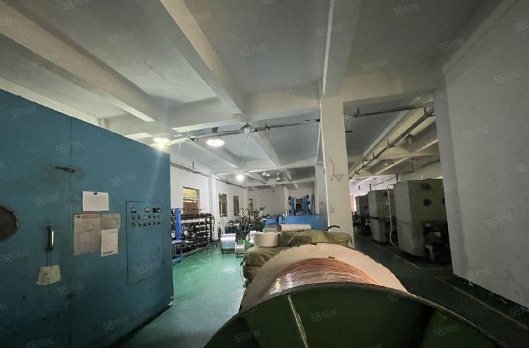 松岗罗田社区新空出独门独院1到3层3000平方，带红本厂房！