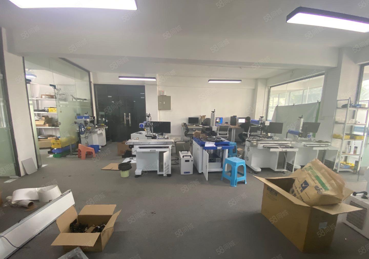 福永新出300平方厂房出租带装修水电到位有办公室