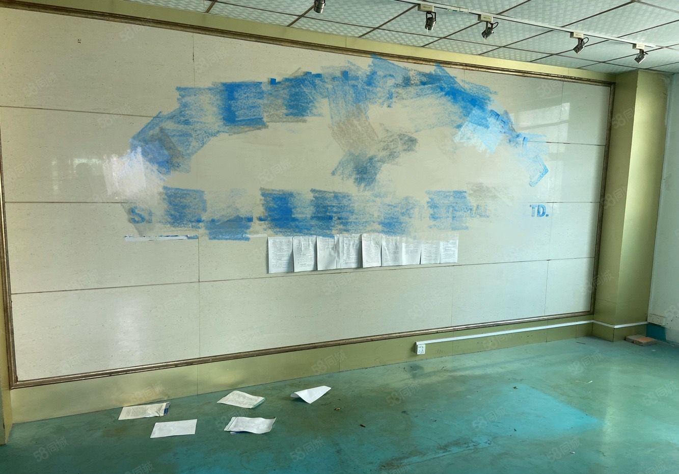 北环路旁3楼200平米带装修厂房出租