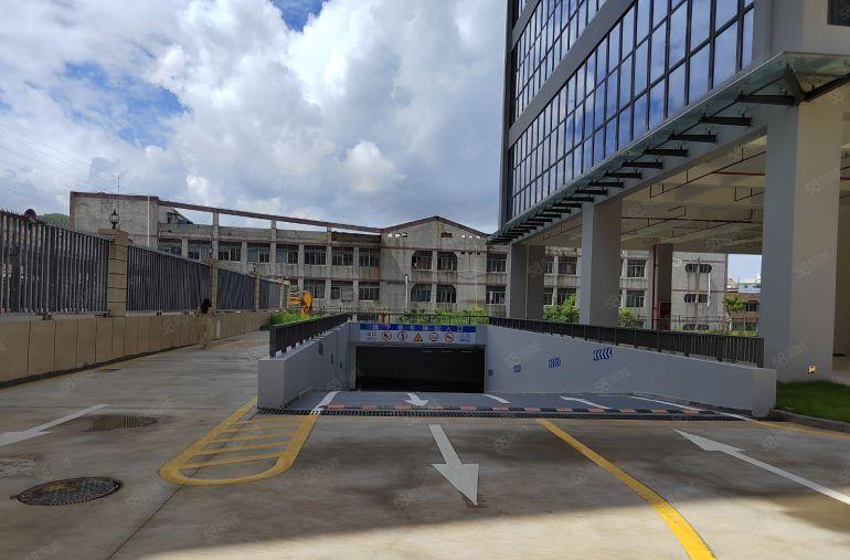 福永107全新厂房剩约7000平米厂房分租整层1250平米