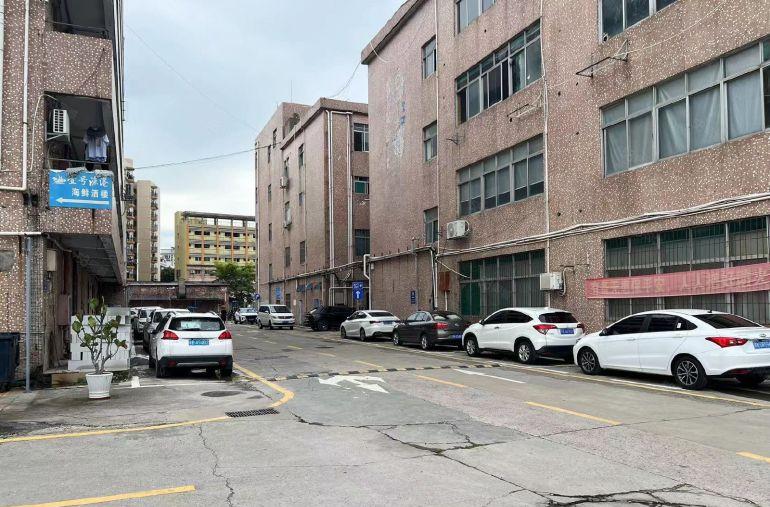 园区整体外墙，内部翻新