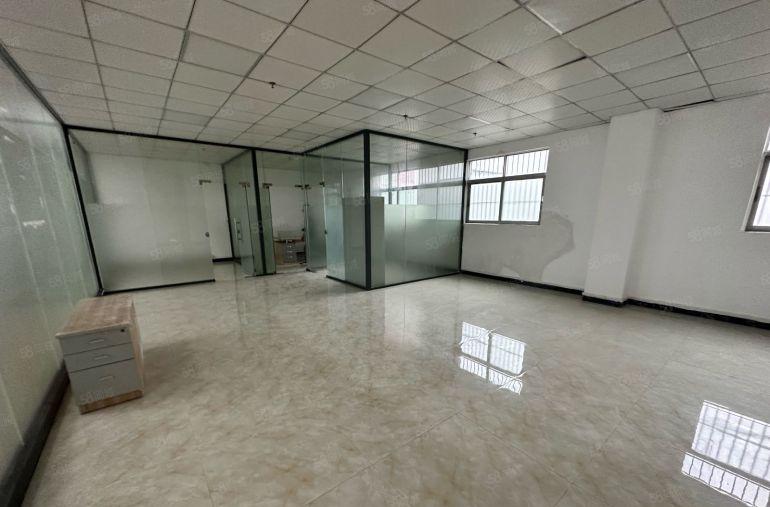 宝安沙井新天虹附近精装修厂房211平仓库出租。