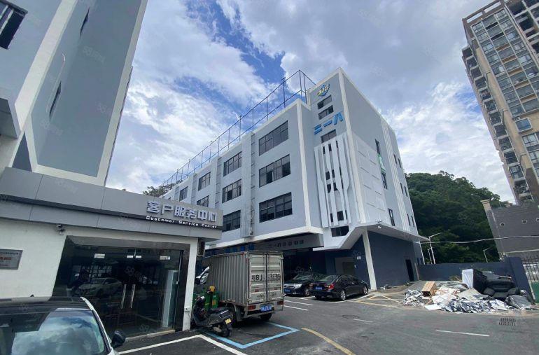 福永地铁口工业区楼上原房东带精装修办公室拎包入住