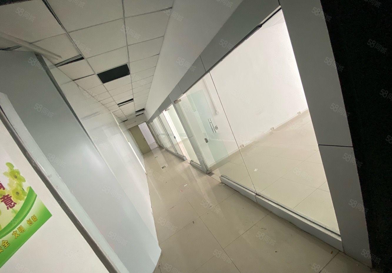 北环路旁3楼200平米带装修厂房出租