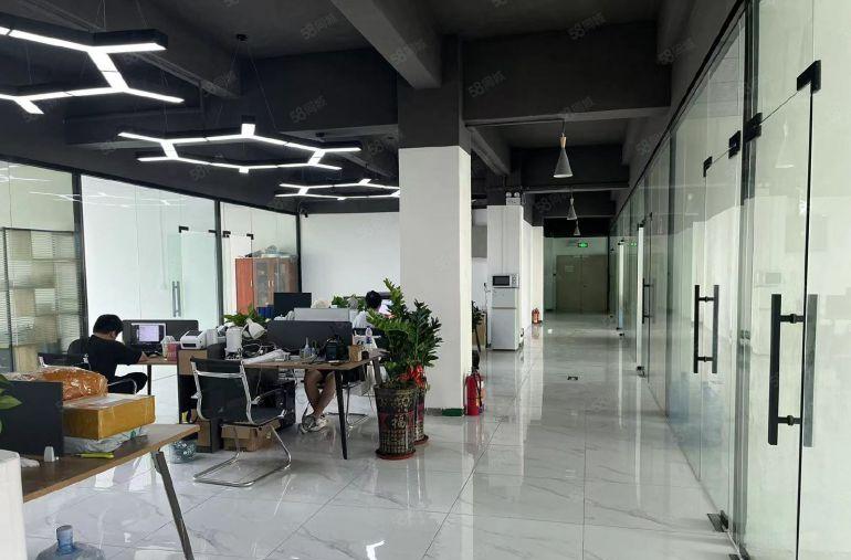 固戍二路旁独门独院厂房豪华装修1450平交通便利停车位充足