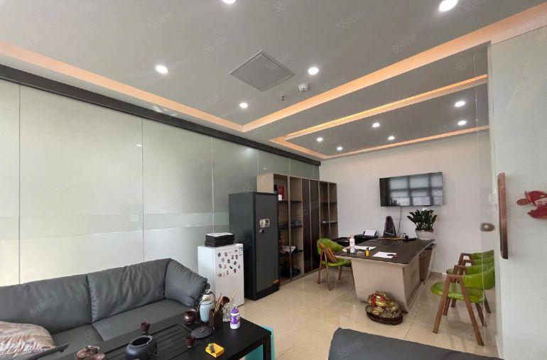 西乡固戍地铁口500平精装厂房出租，适办办公研发电子加工