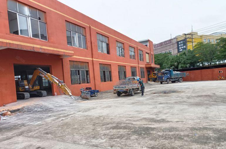 500平起租石岩汽车站附近独院4000平价格30过环评空地大