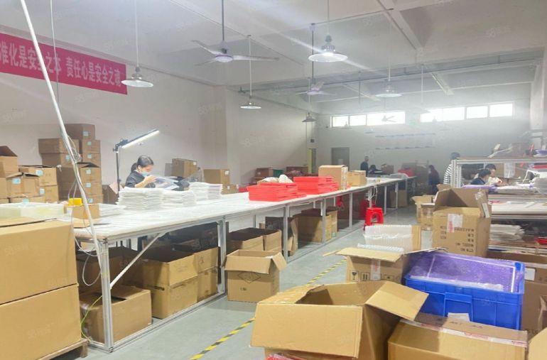 西乡地铁口全新升级带装修500平厂房研发办公电商组装仓库出租