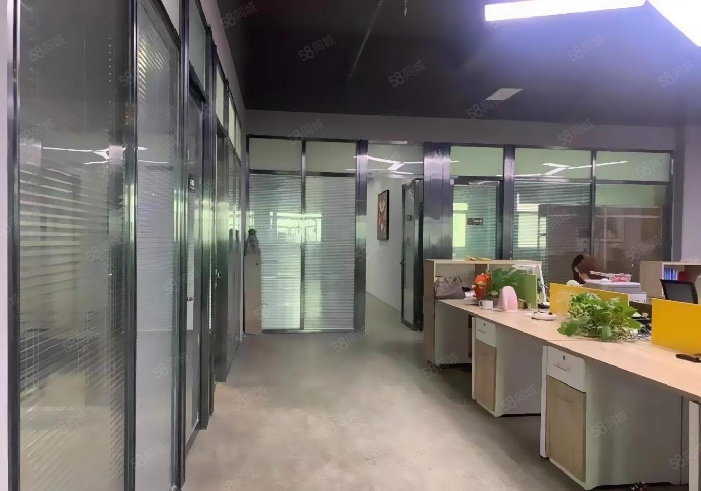 石岩厂房出租高新宏发园区精装修1500平米分租小面积办公电商