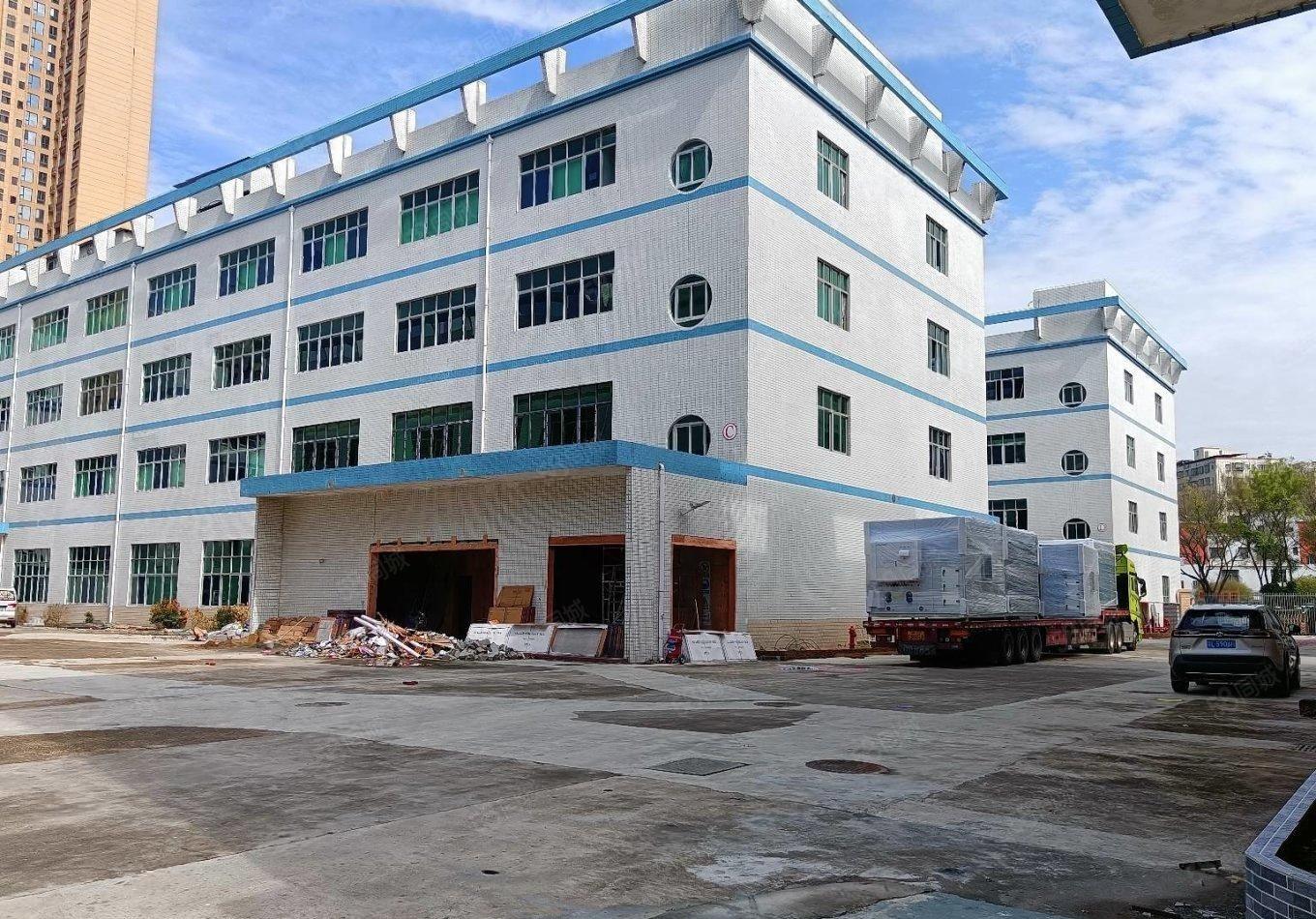 100平起分石岩原房东低价园区厂房一楼600平出租形象好