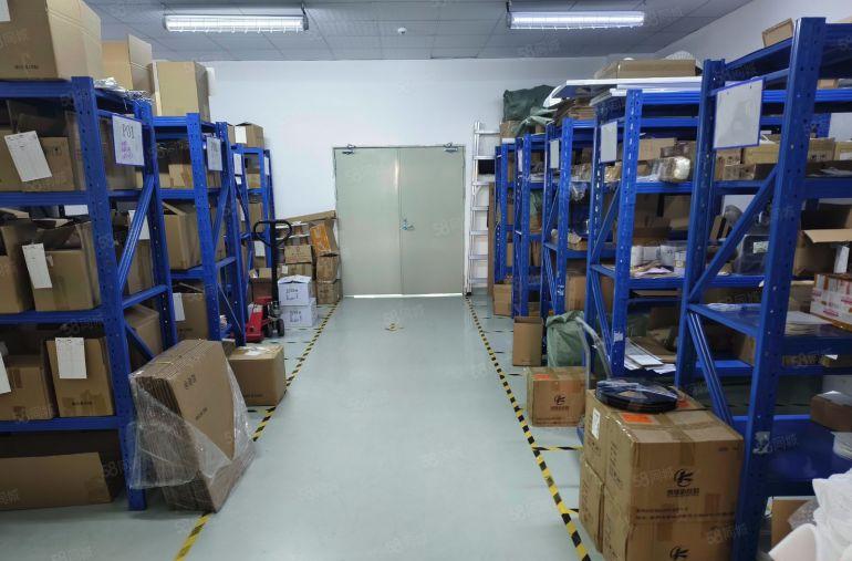 福永107国道边原房东楼上1000平米精装修无尘车间厂房出租