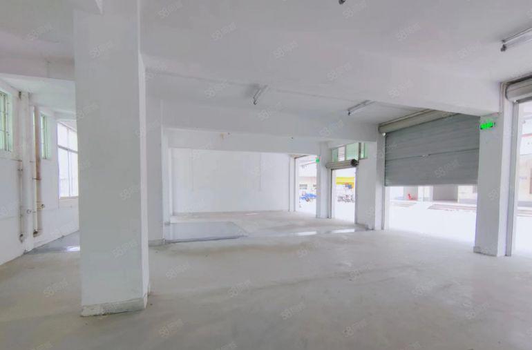 福永塘尾地铁站附近一楼200平方仓库招租，空地超大面积实在