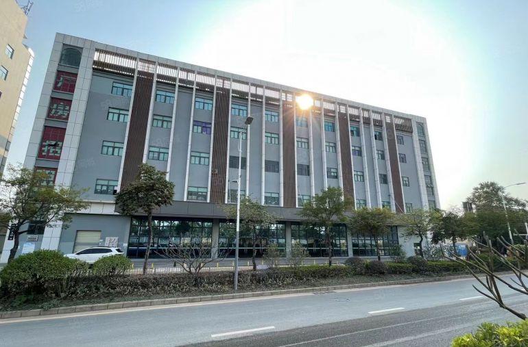 沙井靠松岗原房东红本独院厂房7500平方实际面积出租，合同长