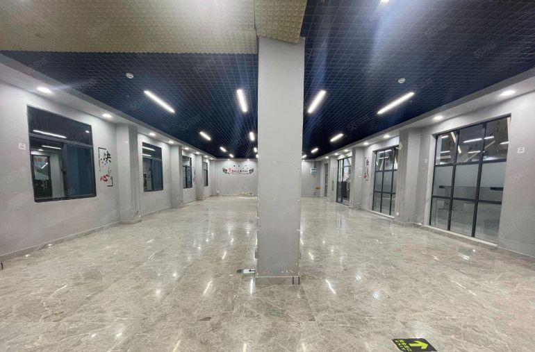 西乡固戍地铁口，一楼260平254平办公电商仓库出租