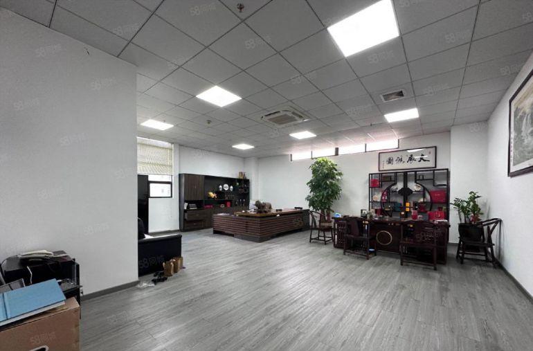 沙井本地佬一手园区新出1000平精装厂房，关系到位，价格实惠