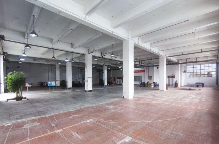 宝安福永1385平地铁精装修无尘车间低价厂房仓库空地一楼出租