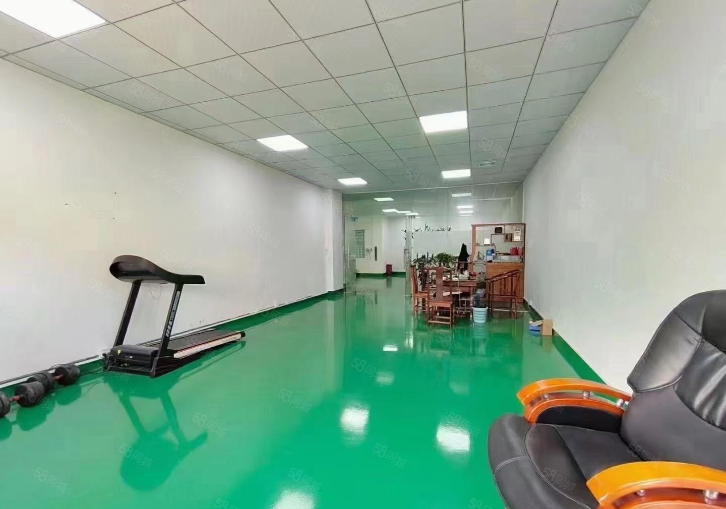 石岩地铁口圆领新出带装修厂房面积720平方厂房招租