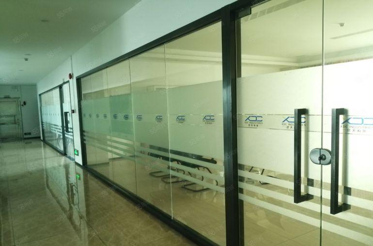 沙井松福大道边沙三附近三层楼独院厂房4836平方，