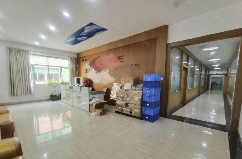 拎包入住，西乡107国道新出1580平精装修无转让费低价出租