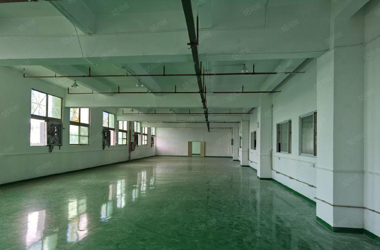 松岗车站附近楼上1500平厂房招租带现成装修过环评实际面积