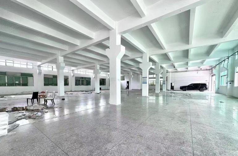 松岗107国道边一楼1200平米长房出租高度6米村委出租