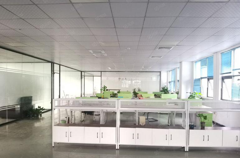 宝安石岩工业区红本独院厂房仓库1200平出租带精装易招工