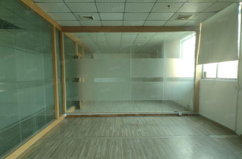 西乡九围大型园区，楼上半层650平带装修厂房仓库，特价出租