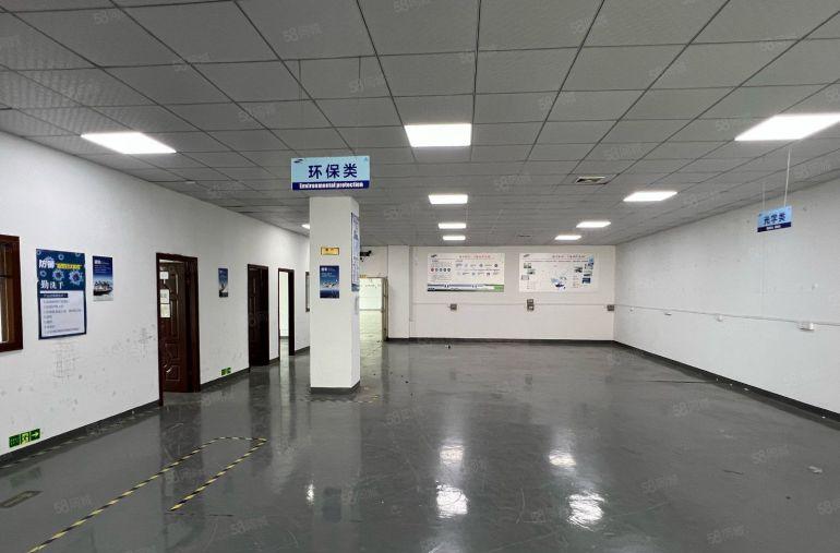 新桥高速口花园式厂房1380平米，带精装修办公室，没有转让费