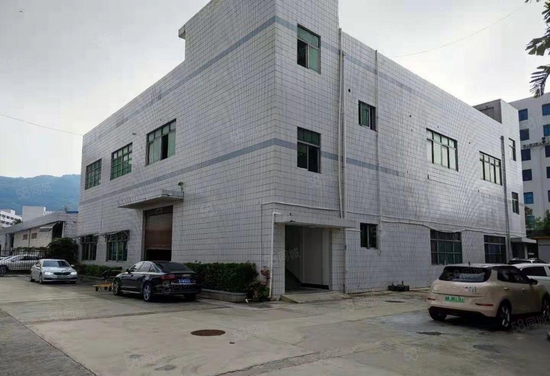 石岩高速口新出两层小独栋厂房招租面积2200平方超大空地