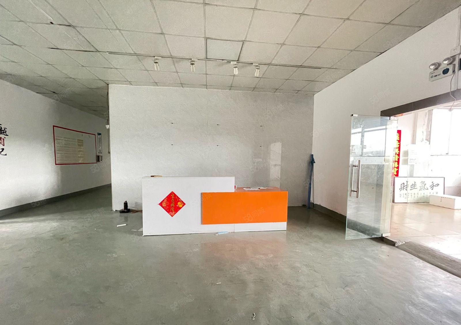 特价出租！西乡九围，洲石路，带装修600平厂房出租，租金23