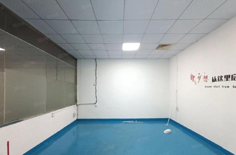 西乡桃源居附近，大型工业园，一楼338平厂房出租，租金便宜