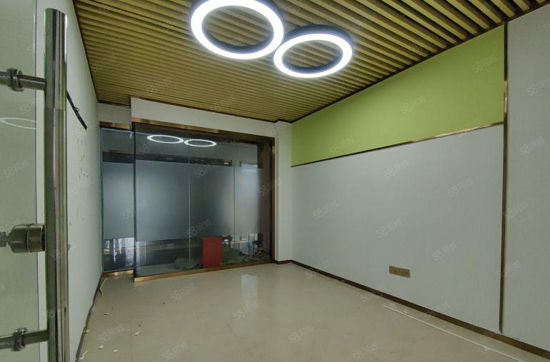 原房东直租！近固戍地铁站，78平起租带隔间空调，7成使用率