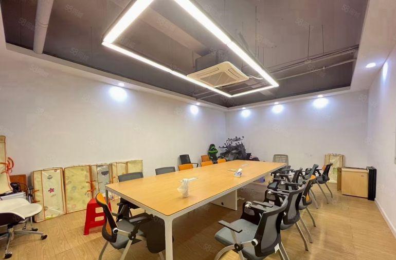 宝安西乡固戍精装修800平厂房出租电商办公招租可分租地铁口