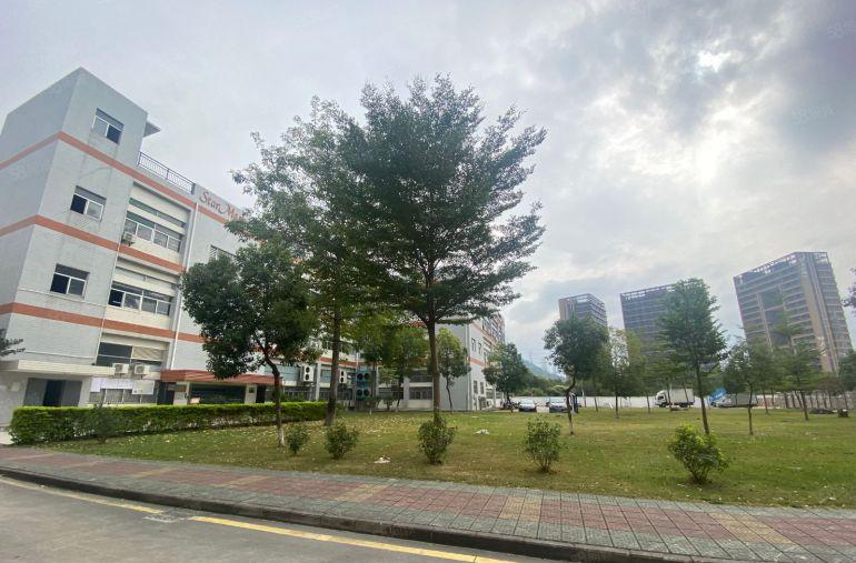 沙井靠近福永一手房东无公摊花园式厂房整层2500层平方可分租