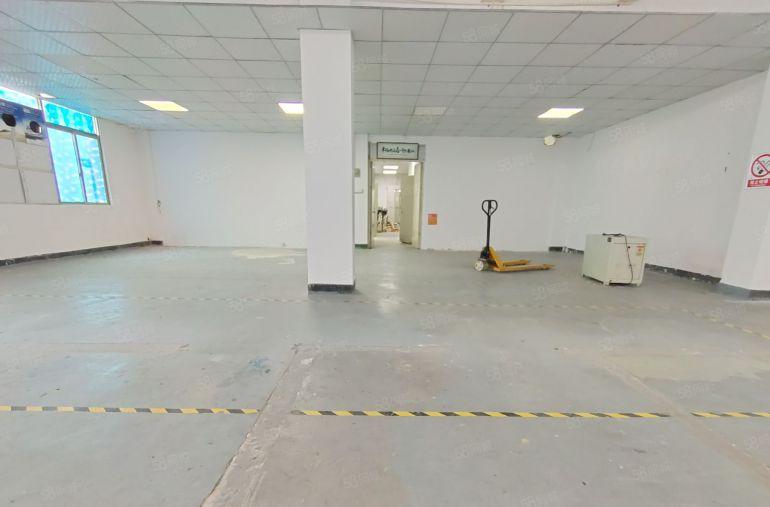 固戍一路，370平650平带带装修厂房仓库低价出租，水电齐全