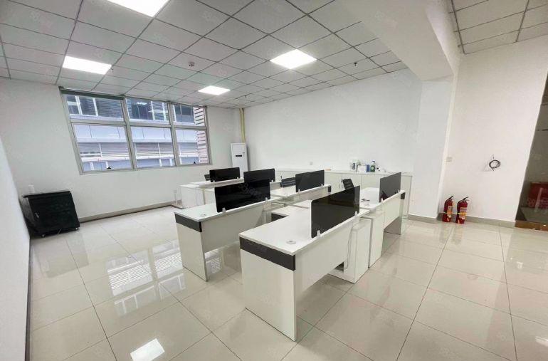 宝安兴东地铁150，290.平办公研发大厦，带装修即租即用