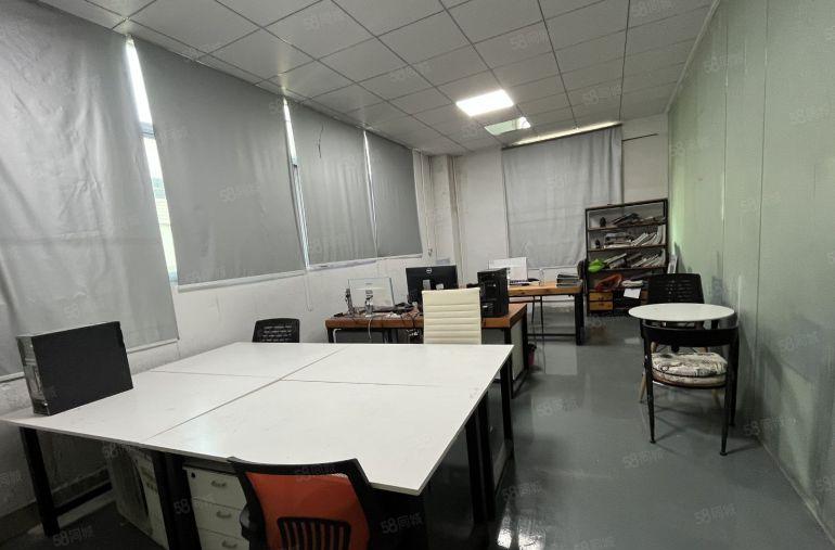 福永塘尾楼上500平精装修无尘车间低价厂房仓库空土地车位出租