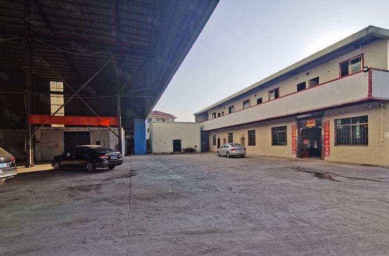 西乡固戍新出一楼钢构厂房出租2000平均可按照客户需求起租