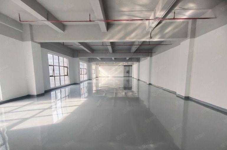 西乡固戍地铁站附近，楼上490平550平厂房仓库原来东出租