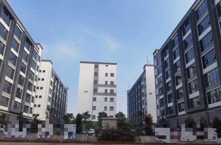 沙井塘尾楼上280平精装厂房出租，形象好，车位充足