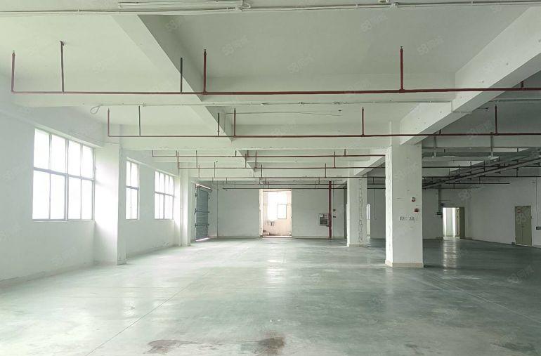 石岩高速口1000精装修创意园厂房出租仓库出租电商园一楼