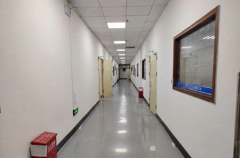 福永地铁站原房东工业园区1000平精装修厂房出租可分租带红本