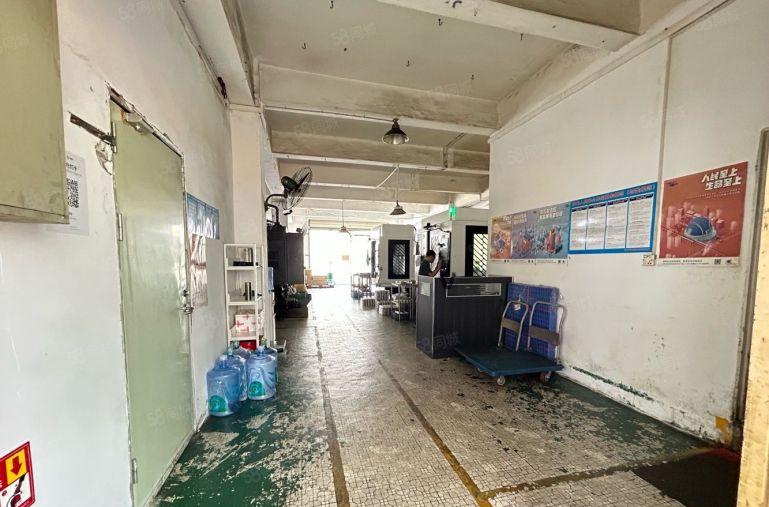 沙井京基百纳附近二楼150平厂房出租，大小分组，水电到位